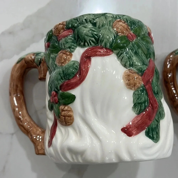 Vintage Nantucket Santa Claus Christmas Mugs – Hand Painted – Set of 2 - Picture 15 of 16